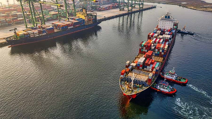 搬迁生产：比较越南及其区域同行