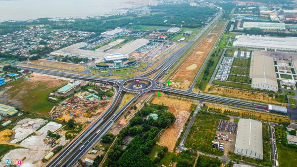 Quang Nam通过了15条有关社会经济发展的决议