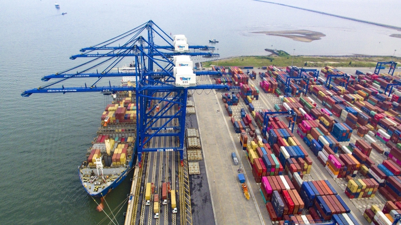 PM批准在Hai Phong的另外四个集装箱终端建造